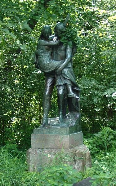 Statue of Hiawatha carrying Minnehaha, inspired by the Henry Wadsworth Longfellow poem